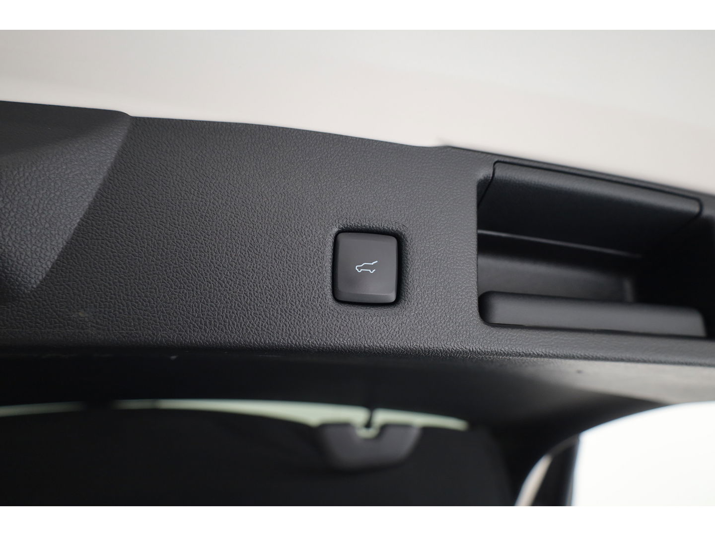 Ford Kuga 2.5 MHEV ST-Line 190pk | Pano | Camera | Keyless | Cruise | Apple CarPlay | Navi