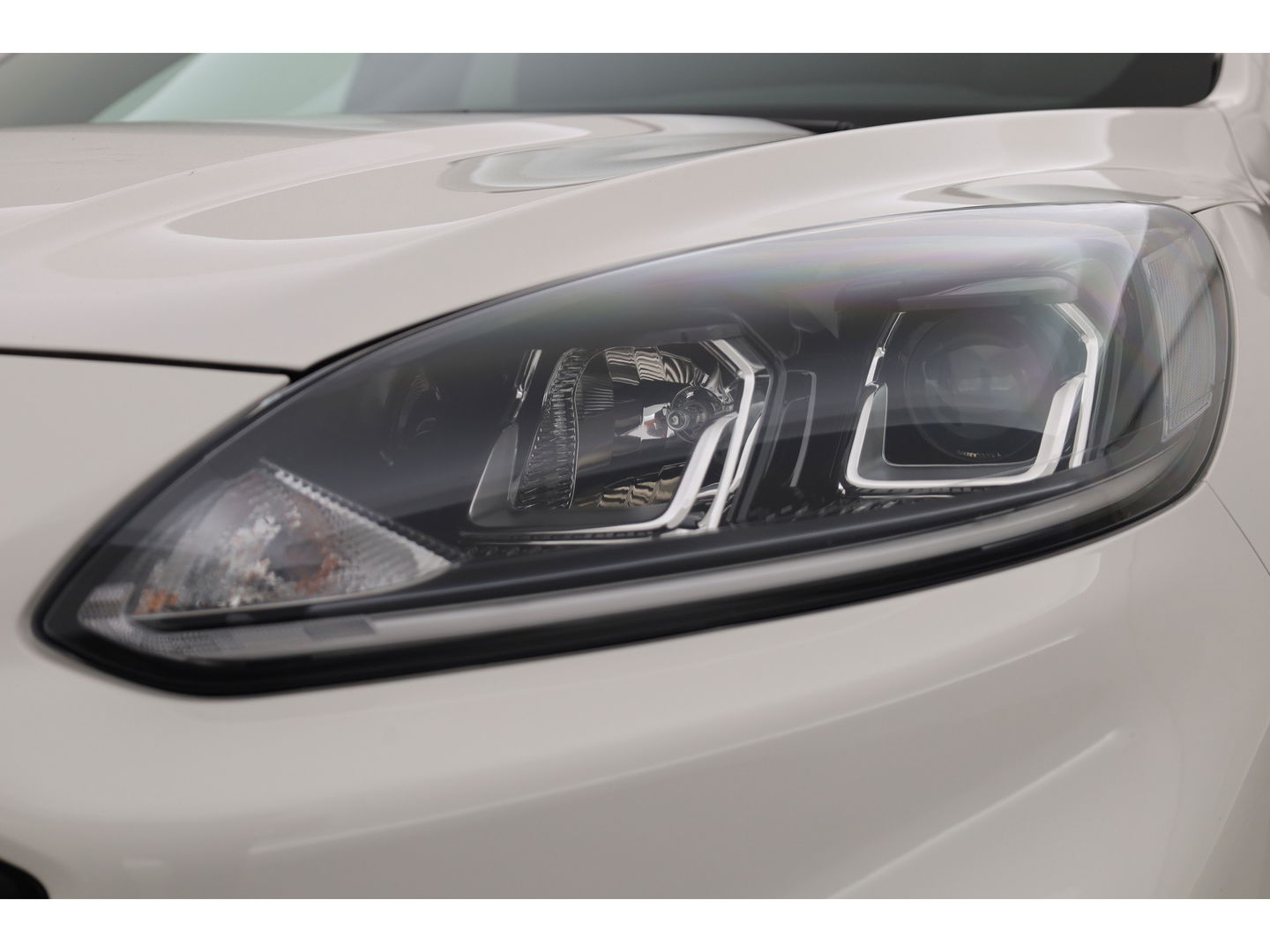 Ford Kuga 2.5 MHEV ST-Line 190pk | Pano | Camera | Keyless | Cruise | Apple CarPlay | Navi