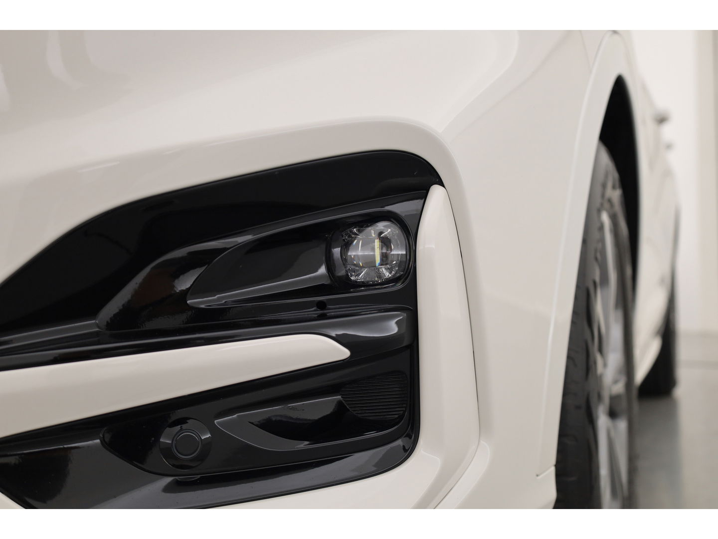 Ford Kuga 2.5 MHEV ST-Line 190pk | Pano | Camera | Keyless | Cruise | Apple CarPlay | Navi