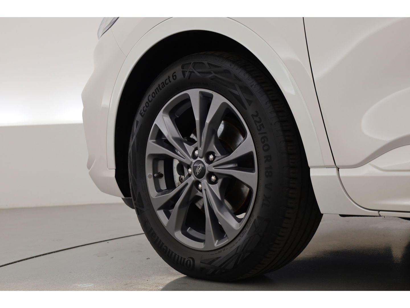 Ford Kuga 2.5 MHEV ST-Line 190pk | Pano | Camera | Keyless | Cruise | Apple CarPlay | Navi