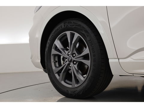 Ford Kuga 2.5 MHEV ST-Line 190pk | Pano | Camera | Keyless | Cruise | Apple CarPlay | Navi