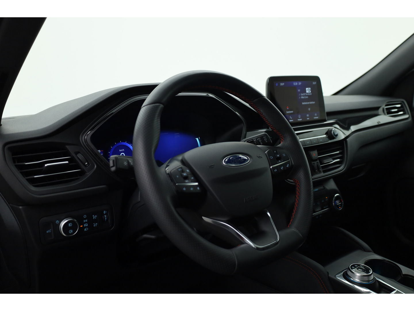 Ford Kuga 2.5 MHEV ST-Line 190pk | Pano | Camera | Keyless | Cruise | Apple CarPlay | Navi