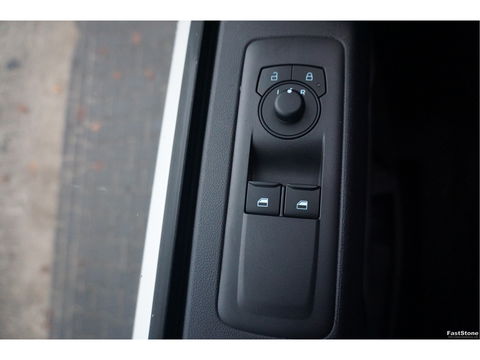 Ford Transit Custom 320L 136PK Trend BPM VRIJ!! Apple CP LED, Imperiaal, Betimmering, Trekhaak!! NR. 488