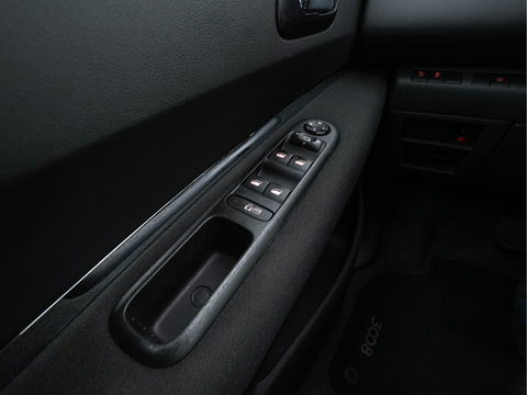 Peugeot 3008 2.0 HDiF HYbrid4 Aut. *NAVI-FULLMAP | COMFORT-SEATS | ECC | SHIFT-PADDLES | PDC | CRUISE | 16''ALU*