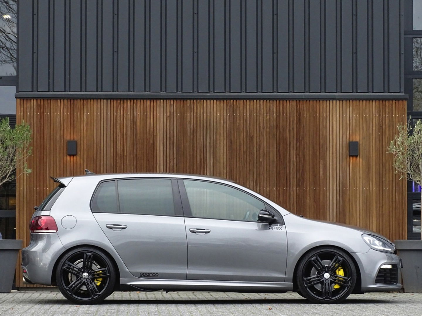 Volkswagen Golf 2.0 R 271PK 4-Motion / Apex / Sparco / LED