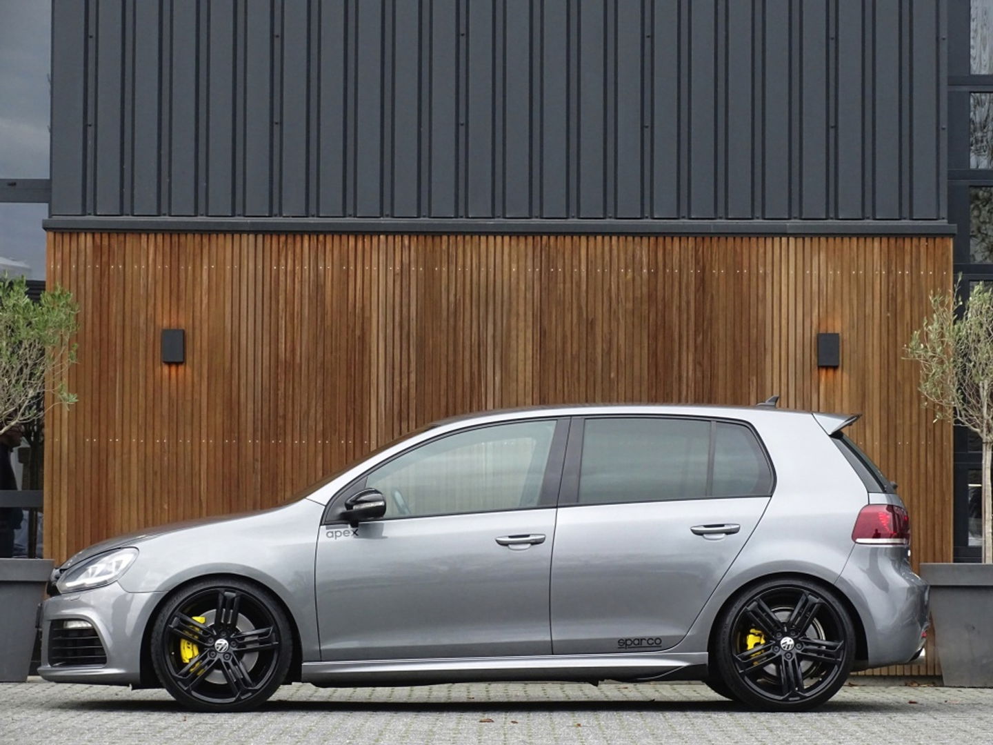 Volkswagen Golf 2.0 R 271PK 4-Motion / Apex / Sparco / LED