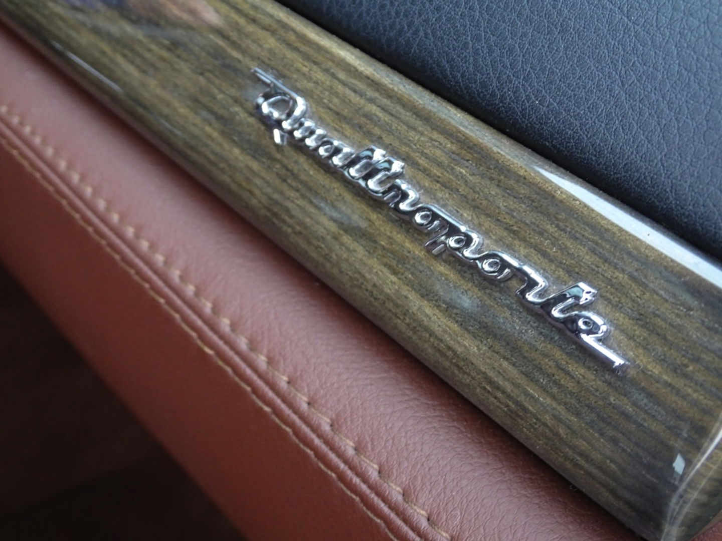 Maserati Quattroporte 4.2 V8 402PK ZF- automaat / Executive GT / LED