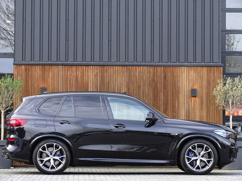 BMW X5 45e 394PK X-drive / M-Sport / pano / Laser / 360°C / 2022