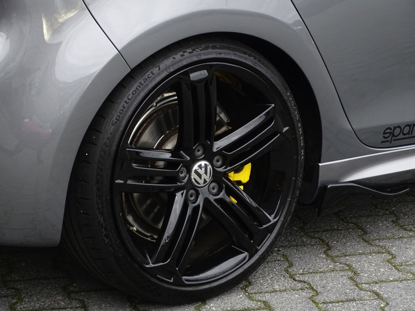 Volkswagen Golf 2.0 R 271PK 4-Motion / Apex / Sparco / LED