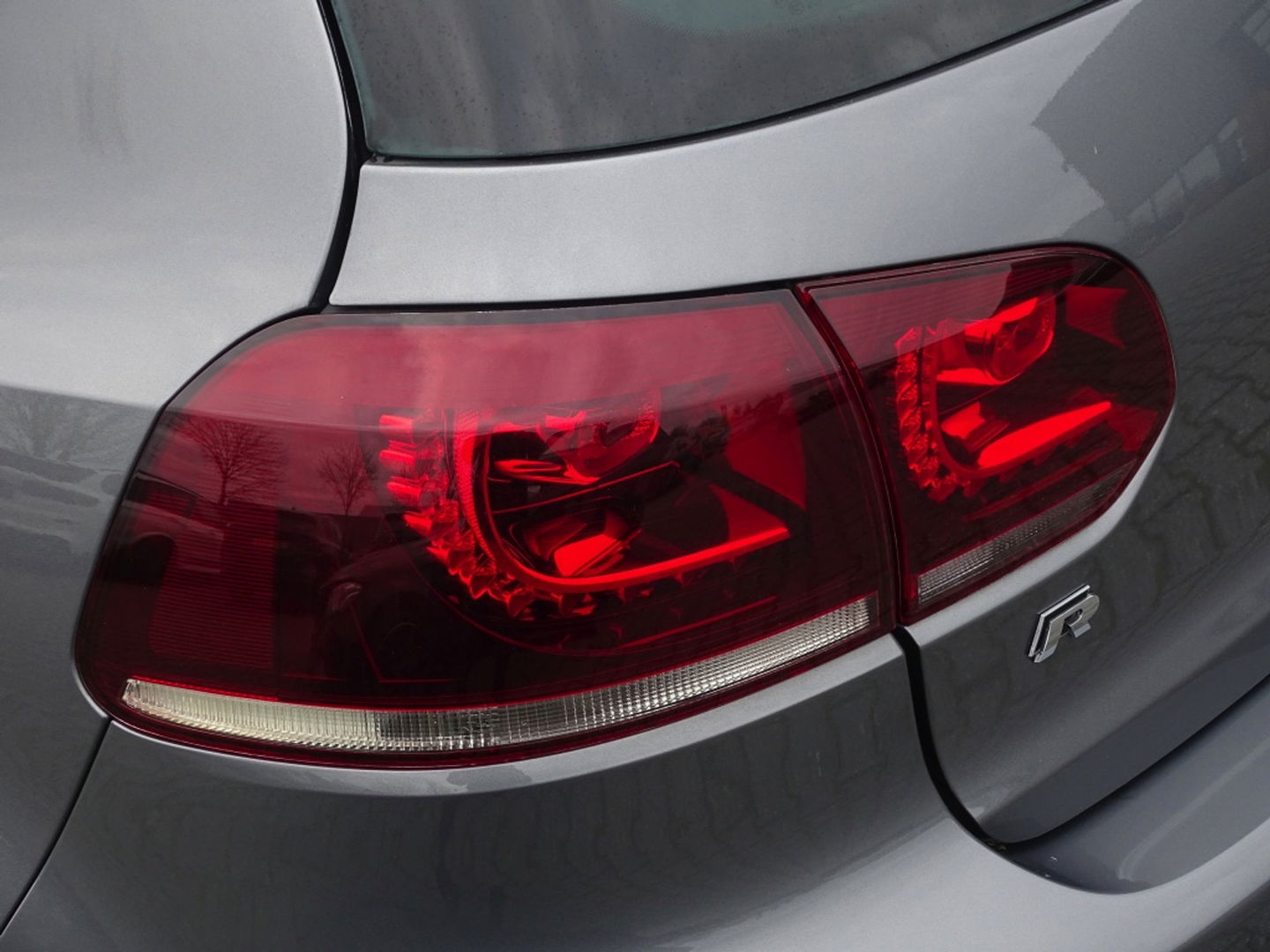 Volkswagen Golf 2.0 R 271PK 4-Motion / Apex / Sparco / LED