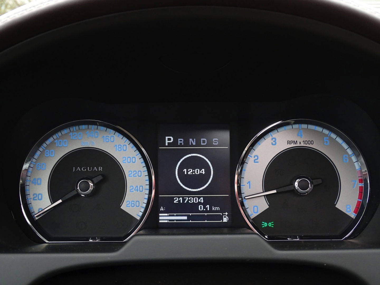 Jaguar XF 5.0 V8 385PK automaat / Portfolio / LED *NAP*