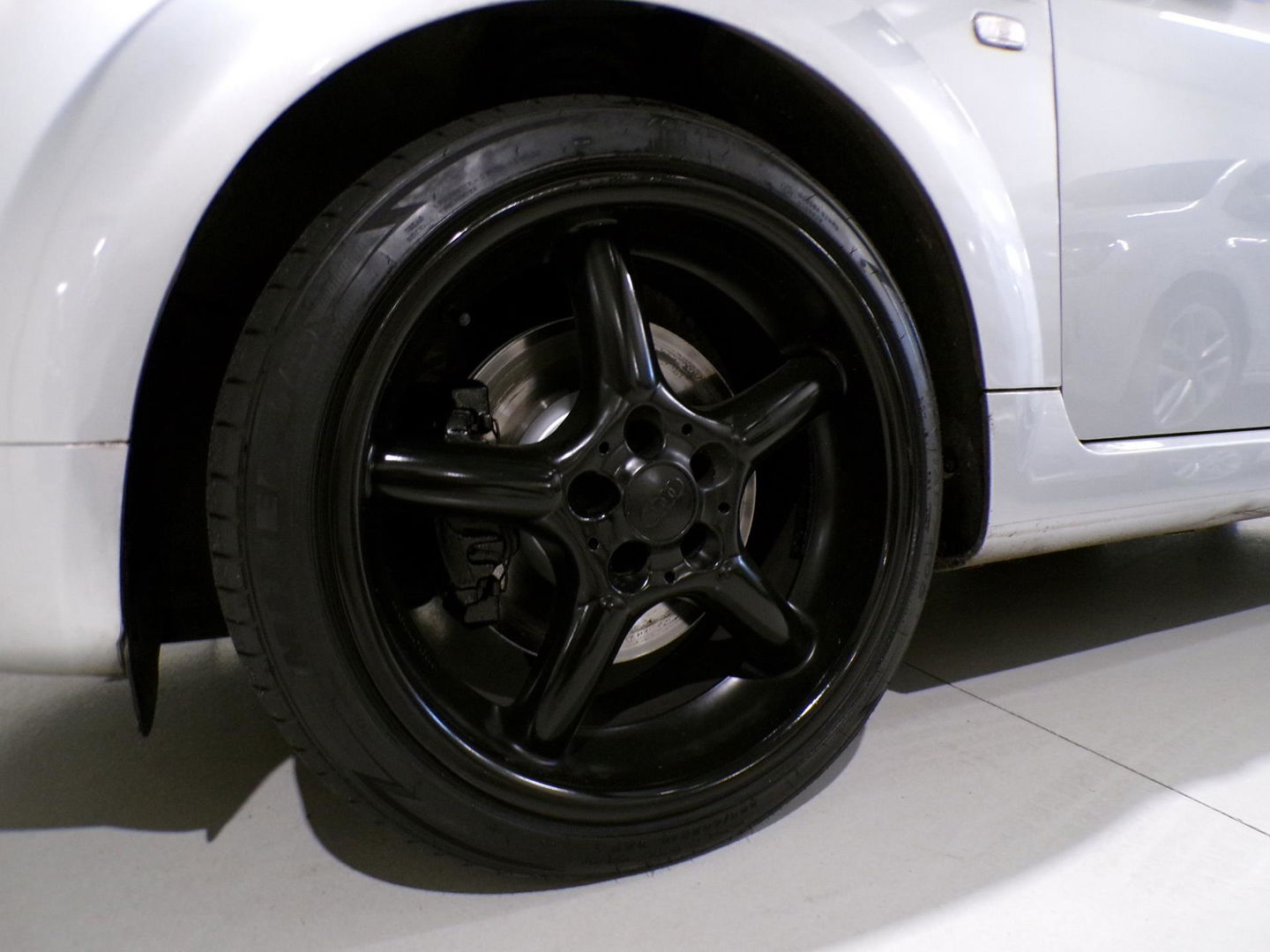 Audi TT Roadster 1.8 5V Turbo 180PK Bluetooth Leer Stoelverwarming Garantie 18"Velgen, zeer nette & goed onderhouden auto !