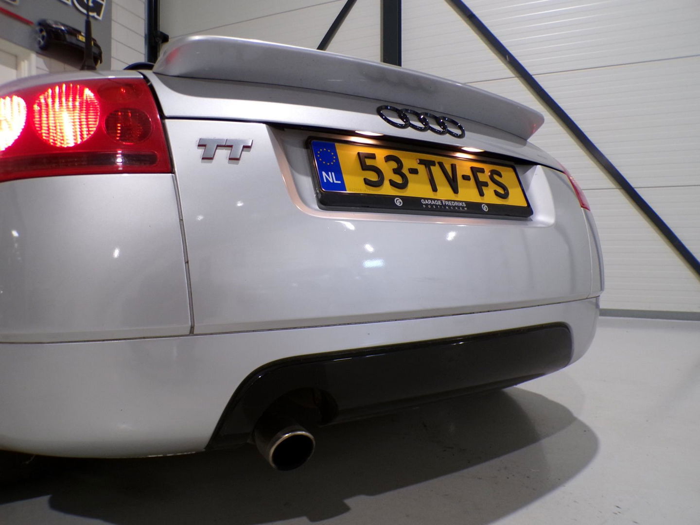 Audi TT Roadster 1.8 5V Turbo 180PK Bluetooth Leer Stoelverwarming Garantie 18"Velgen, zeer nette & goed onderhouden auto !