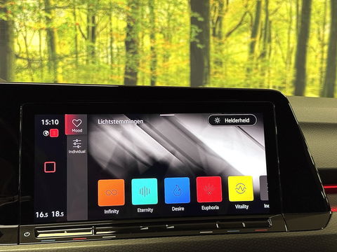 Volkswagen Golf 2.0 TDI GTD | 200 PK! | Apple Carplay | Android Auto | Sfeerverlichting | Navigatie | Adaptieve Cruise Control | Lane Assist | IQ Light | LED | DAB | Dodehoek Sensor |