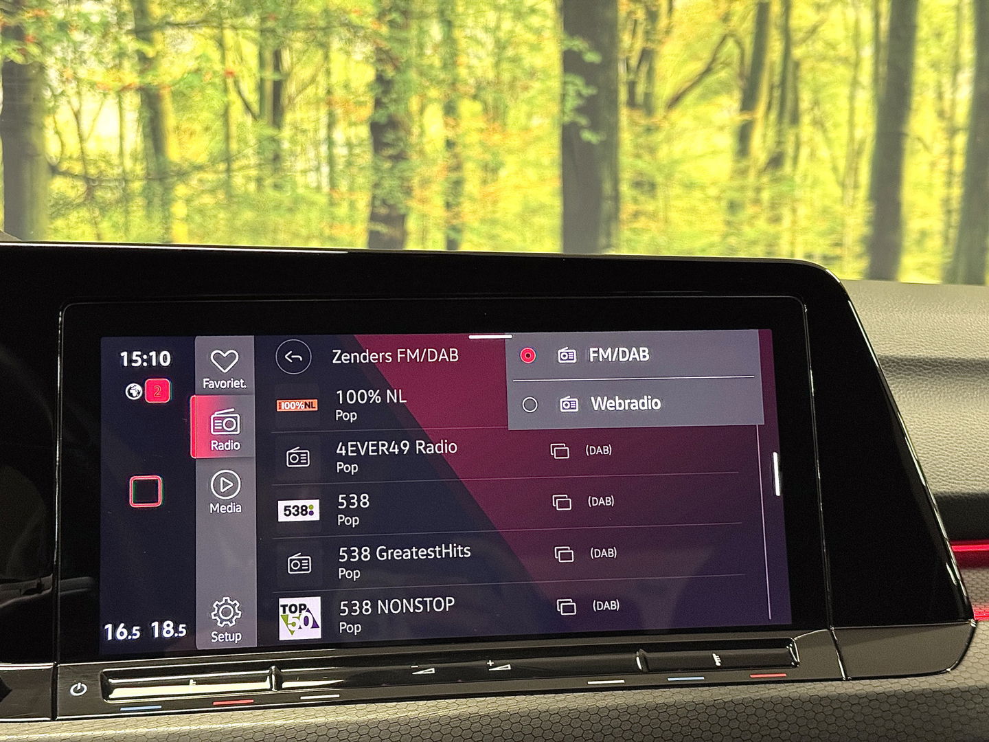 Volkswagen Golf 2.0 TDI GTD | 200 PK! | Apple Carplay | Android Auto | Sfeerverlichting | Navigatie | Adaptieve Cruise Control | Lane Assist | IQ Light | LED | DAB | Dodehoek Sensor |