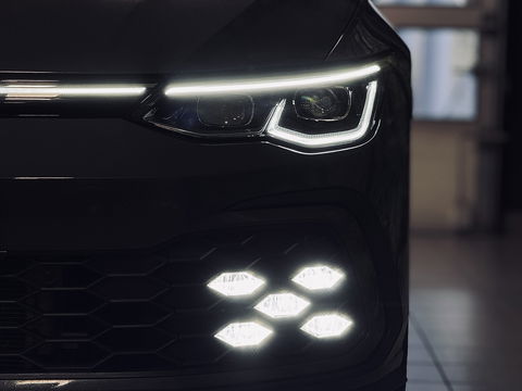 Volkswagen Golf 2.0 TDI GTD | 200 PK! | Apple Carplay | Android Auto | Sfeerverlichting | Navigatie | Adaptieve Cruise Control | Lane Assist | IQ Light | LED | DAB | Dodehoek Sensor |