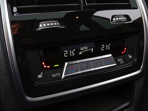 BMW X5 45e 394PK X-drive / M-Sport / pano / Laser / 360°C / 2022