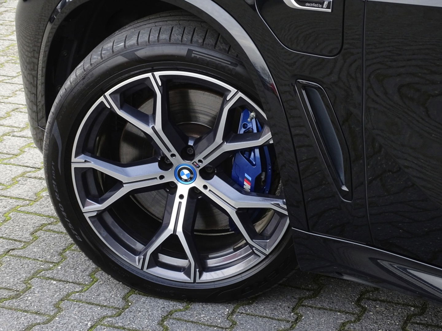 BMW X5 45e 394PK X-drive / M-Sport / pano / Laser / 360°C / 2022