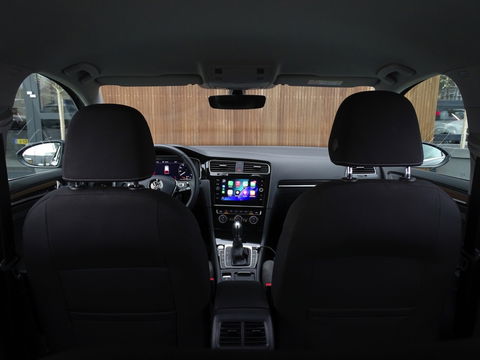 Volkswagen Golf Variant 1.0 TSI 110PK DSG / Highline / R-line / LED *NAP*