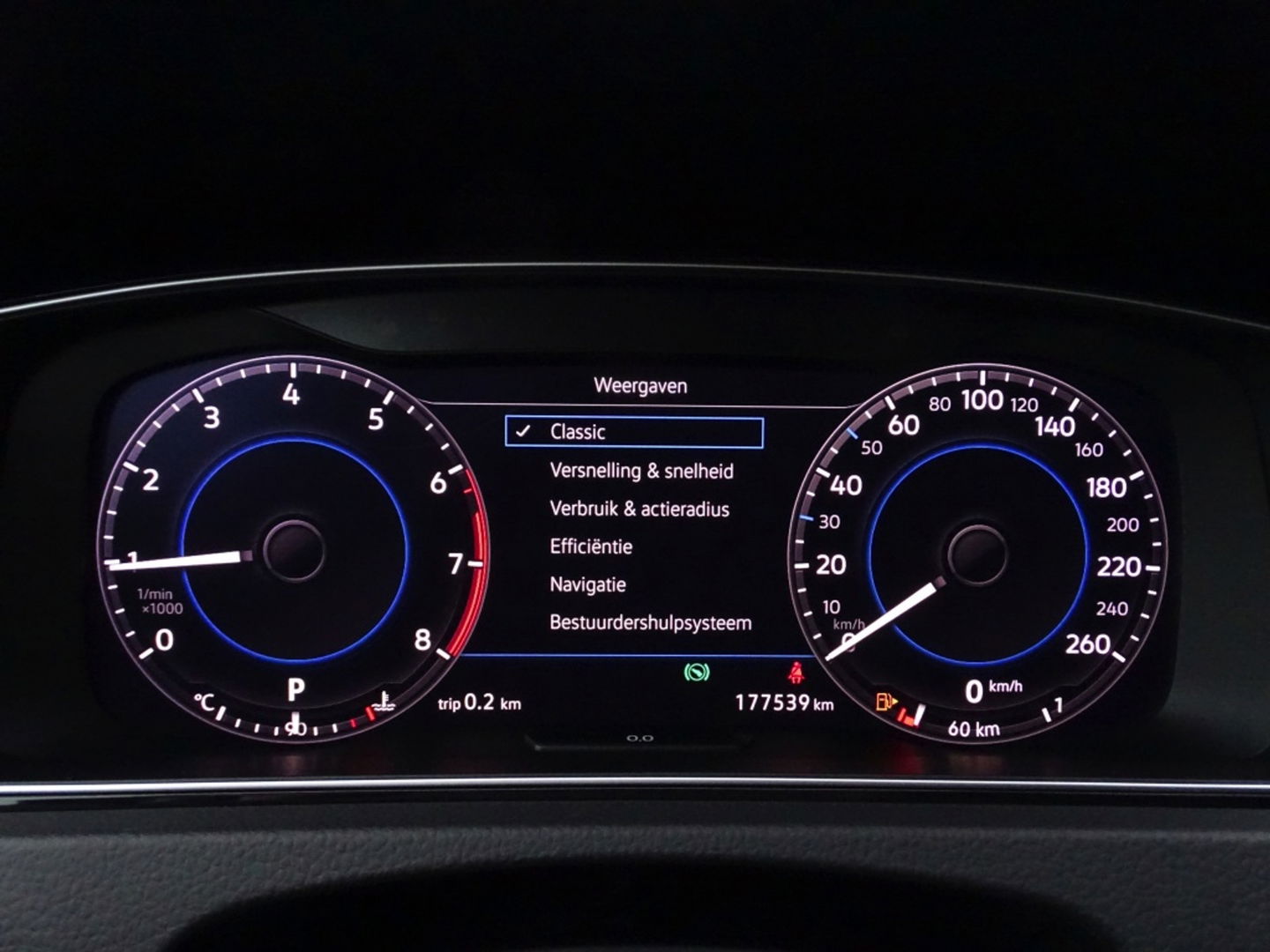 Volkswagen Golf Variant 1.0 TSI 110PK DSG / Highline / R-line / LED *NAP*