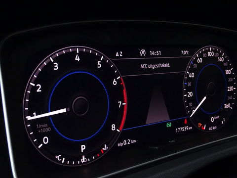 Volkswagen Golf Variant 1.0 TSI 110PK DSG / Highline / R-line / LED *NAP*