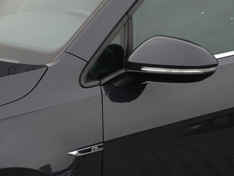 Volkswagen Golf Variant 1.0 TSI 110PK DSG / Highline / R-line / LED *NAP*