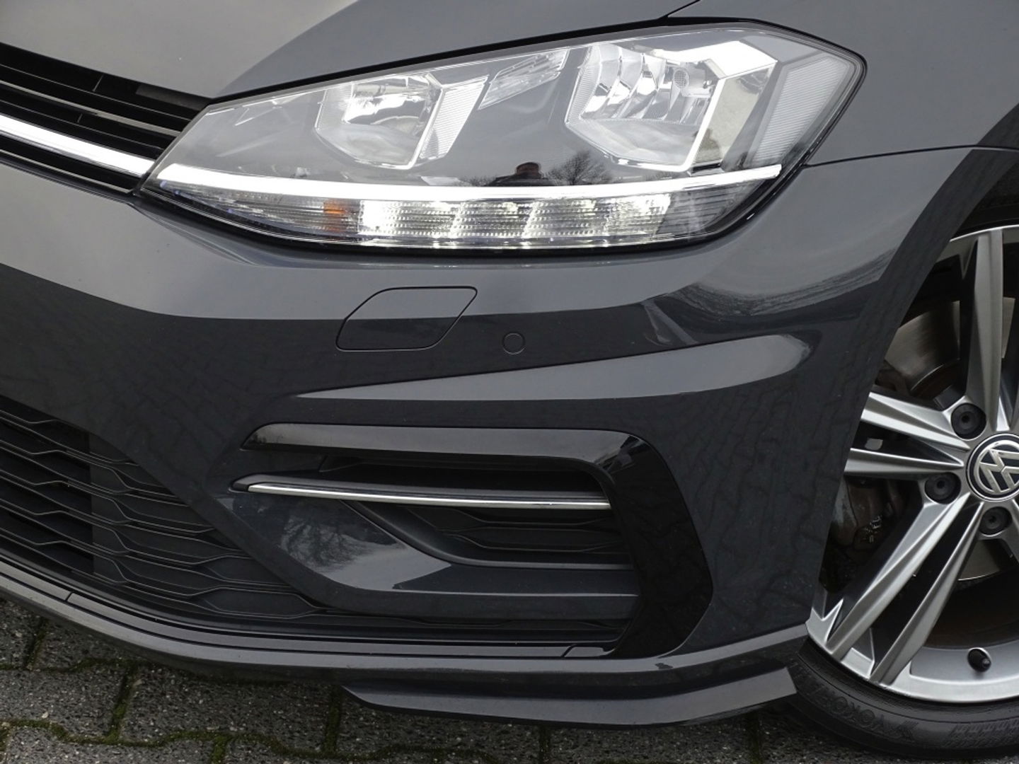 Volkswagen Golf Variant 1.0 TSI 110PK DSG / Highline / R-line / LED *NAP*