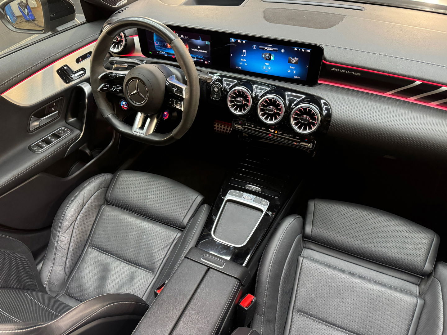 Mercedes-Benz CLA-Klasse AMG 45 S 4M+ Pano|Memory|HuD|In.BTW