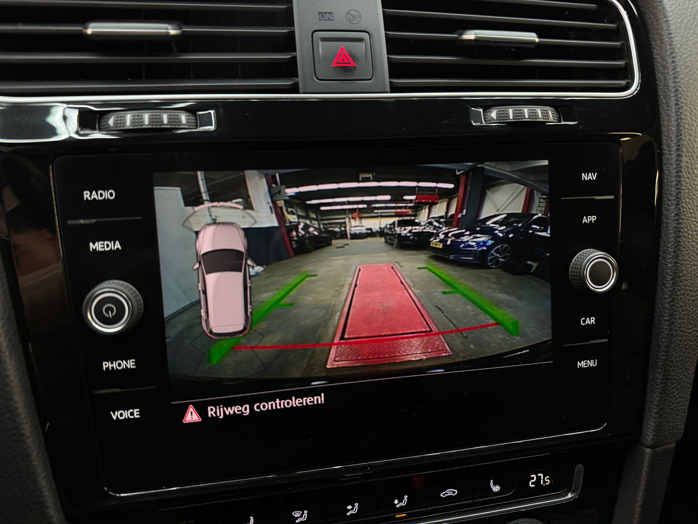 Volkswagen Golf 2.0 TSI GTI Performance Pano|Dyna|DCC|Camera