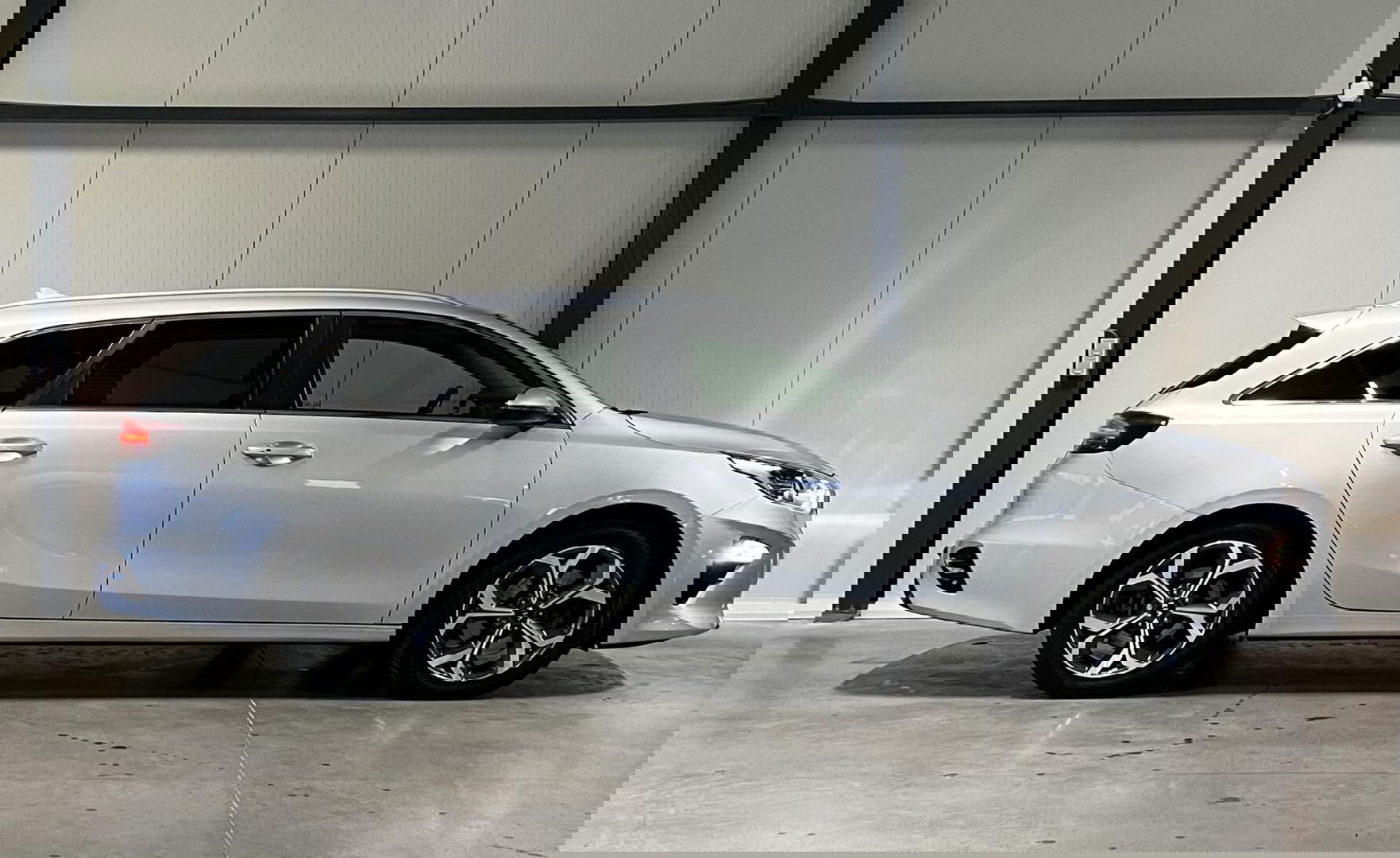 Kia Ceed Sportswagon 1.4 T-GDi 140PK DynamicPlusLine Trekhaa