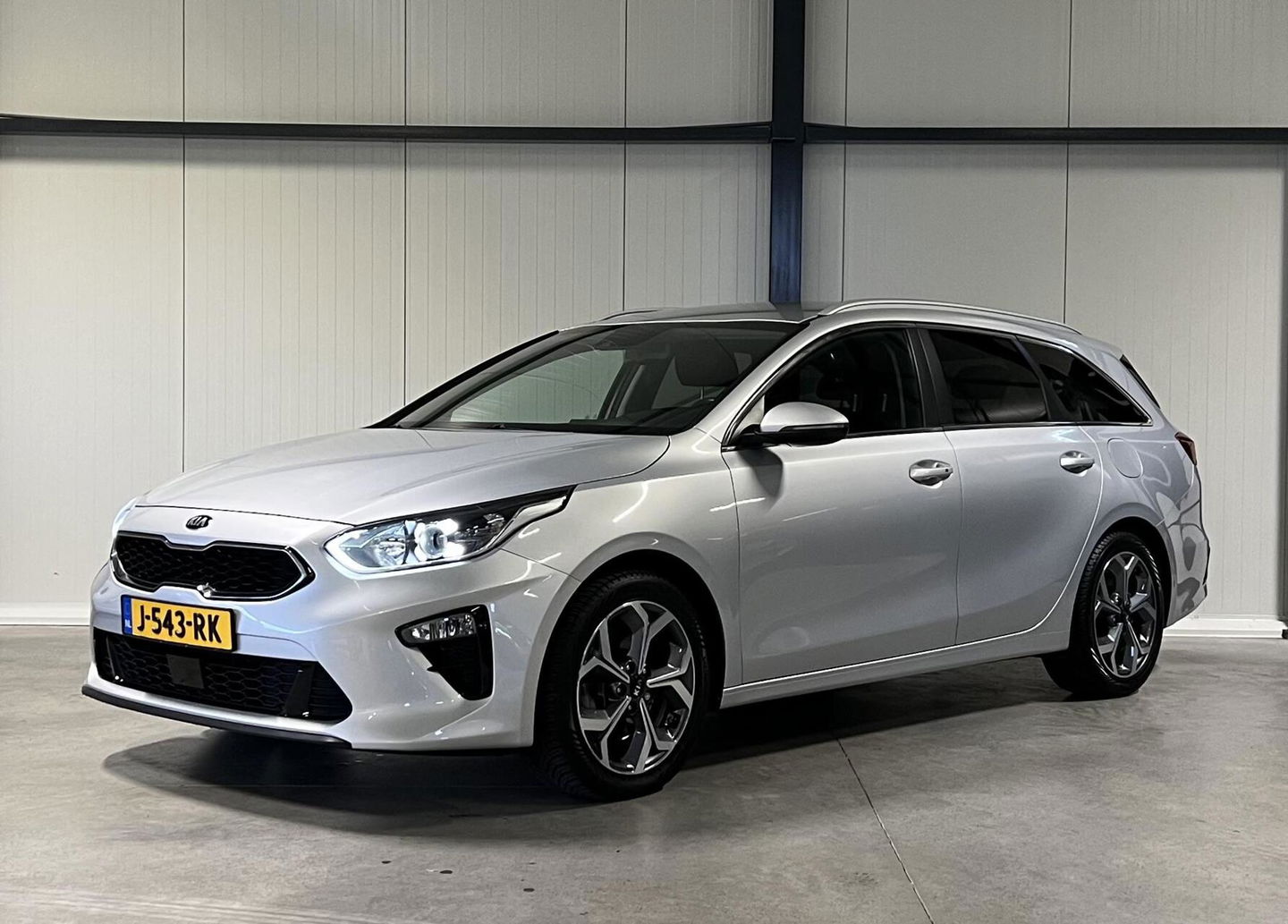 Kia Ceed Sportswagon 1.4 T-GDi 140PK DynamicPlusLine Trekhaa
