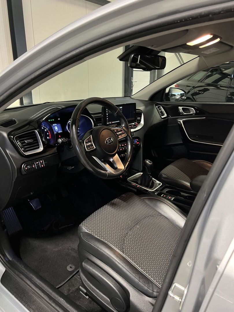 Kia Ceed Sportswagon 1.4 T-GDi 140PK DynamicPlusLine Trekhaa