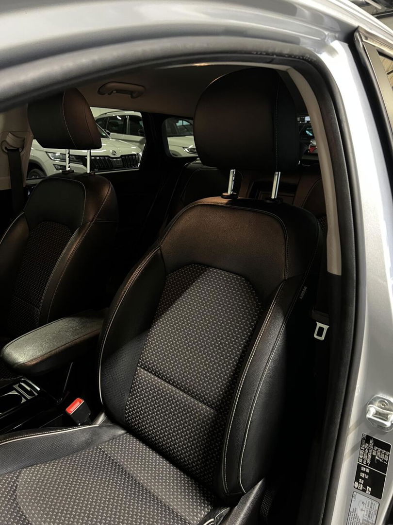 Kia Ceed Sportswagon 1.4 T-GDi 140PK DynamicPlusLine Trekhaa