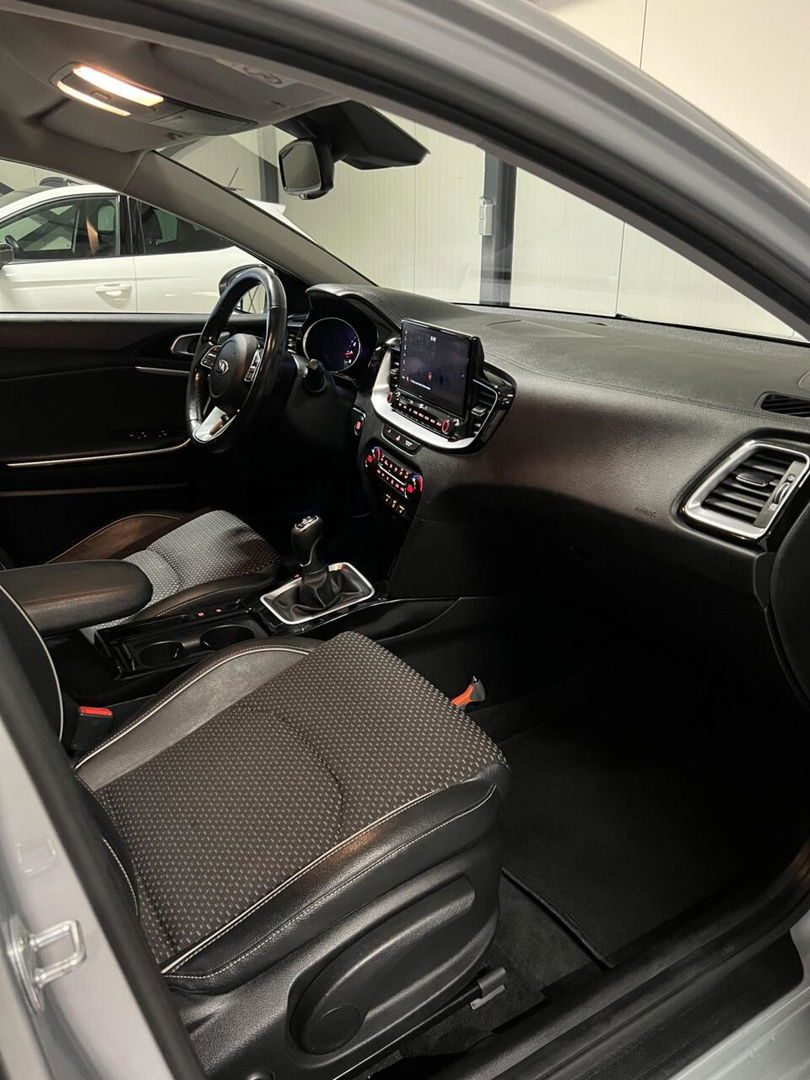 Kia Ceed Sportswagon 1.4 T-GDi 140PK DynamicPlusLine Trekhaa