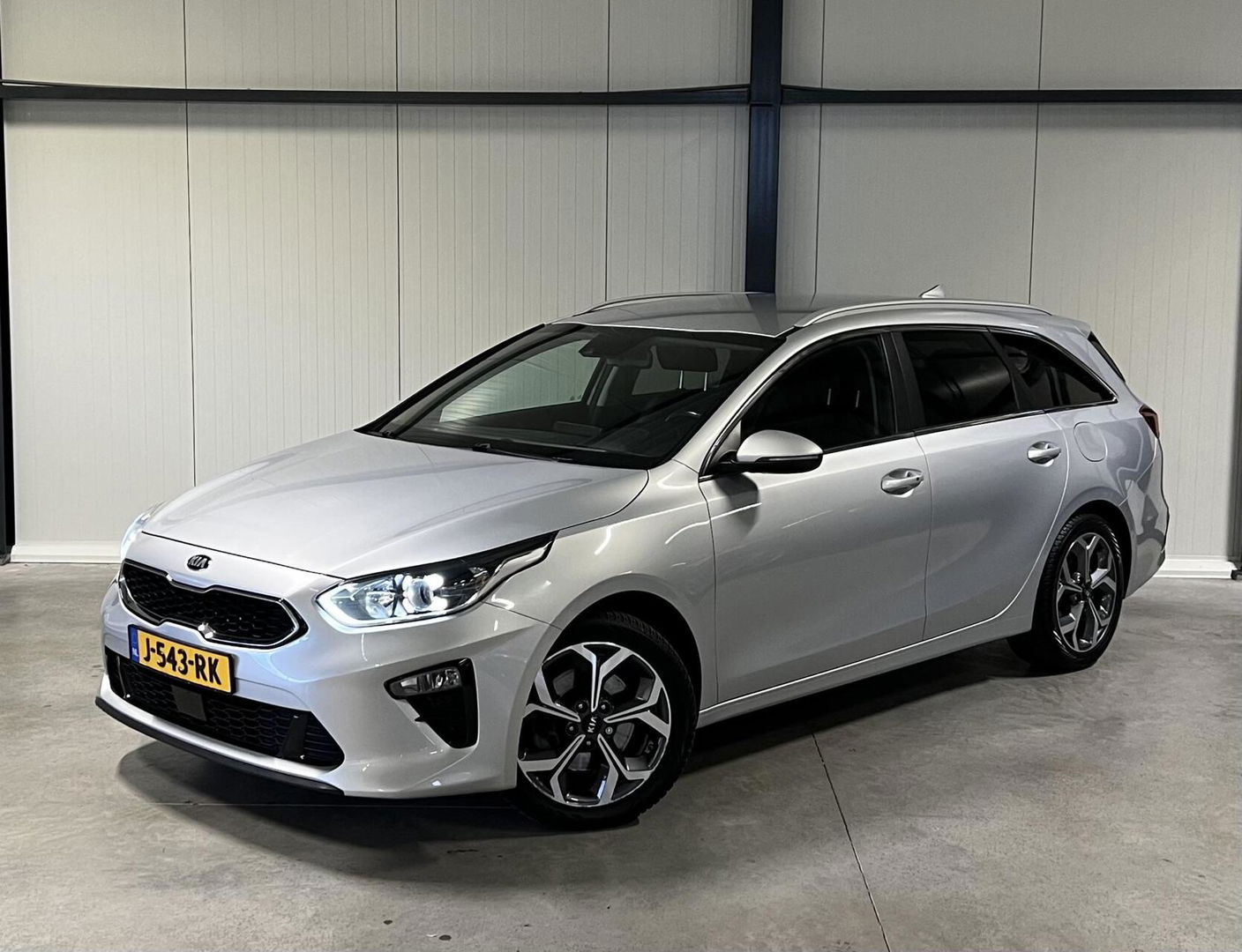 Kia Ceed Sportswagon 1.4 T-GDi 140PK DynamicPlusLine Trekhaa