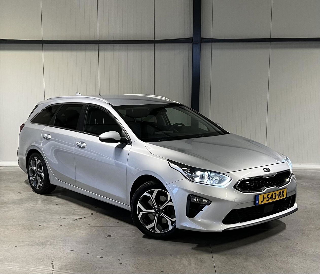 Kia Ceed Sportswagon 1.4 T-GDi 140PK DynamicPlusLine Trekhaa