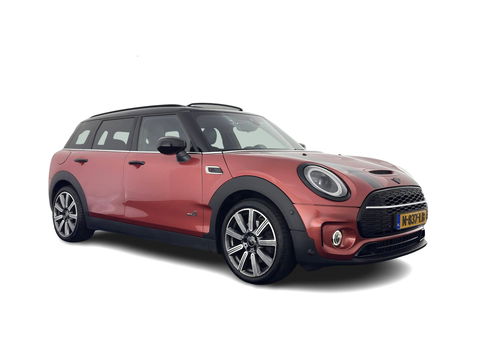 MINI Clubman 2.0 Cooper S ALL4 Premier Plus JCW (INCL-BTW) Aut * PANO | LUXURY-LEATHER | FULL-LED | HEATED-SPORTSEATS | DIGI-COCKPIT | AMBIENT-LIGHT | PRIVACY-GLASS | HEAD-UP | PDC | CAMERA | DAB  | KEYLESS | TOWBAR | 18"ALU*