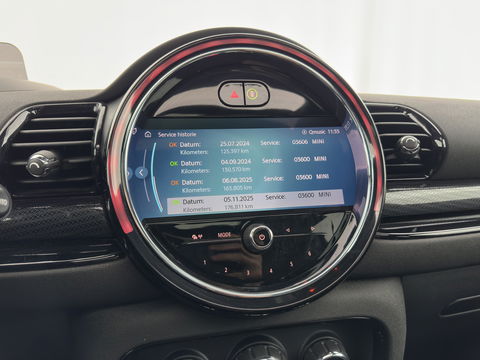 MINI Clubman 2.0 Cooper S ALL4 Premier Plus JCW (INCL-BTW) Aut * PANO | LUXURY-LEATHER | FULL-LED | HEATED-SPORTSEATS | DIGI-COCKPIT | AMBIENT-LIGHT | PRIVACY-GLASS | HEAD-UP | PDC | CAMERA | DAB  | KEYLESS | TOWBAR | 18"ALU*