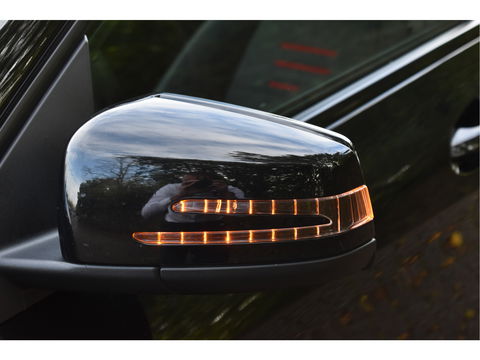 Mercedes-Benz A-Klasse 180 Sport Edition AMG | NL-auto | Pano.dak | Carplay | Camera | Sfeerverl | Navi | Cruise Control | 4Seasons | NAP