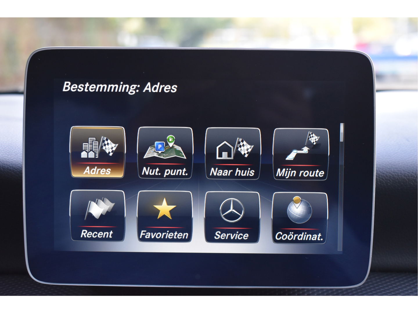 Mercedes-Benz A-Klasse 180 Sport Edition AMG | NL-auto | Pano.dak | Carplay | Camera | Sfeerverl | Navi | Cruise Control | 4Seasons | NAP