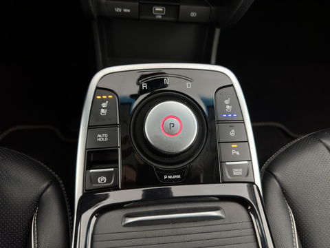 Kia e-Niro ExecutiveLine 64 kWh (3-Fase) {SOH-100%) (INCL-BTW)  Aut *HEATPUMP | LUXURY-LEATHER | FULL-LED | NAVI-FULLMAP | ADAPTIVE-CRUISE | CAMERA | MEMORY-PACK | LANE-ASSIST | KEYLESS | DIGI-COCKPIT | PRIVACY-GLASS | AMBIENT-LIGHT | 17"ALU*