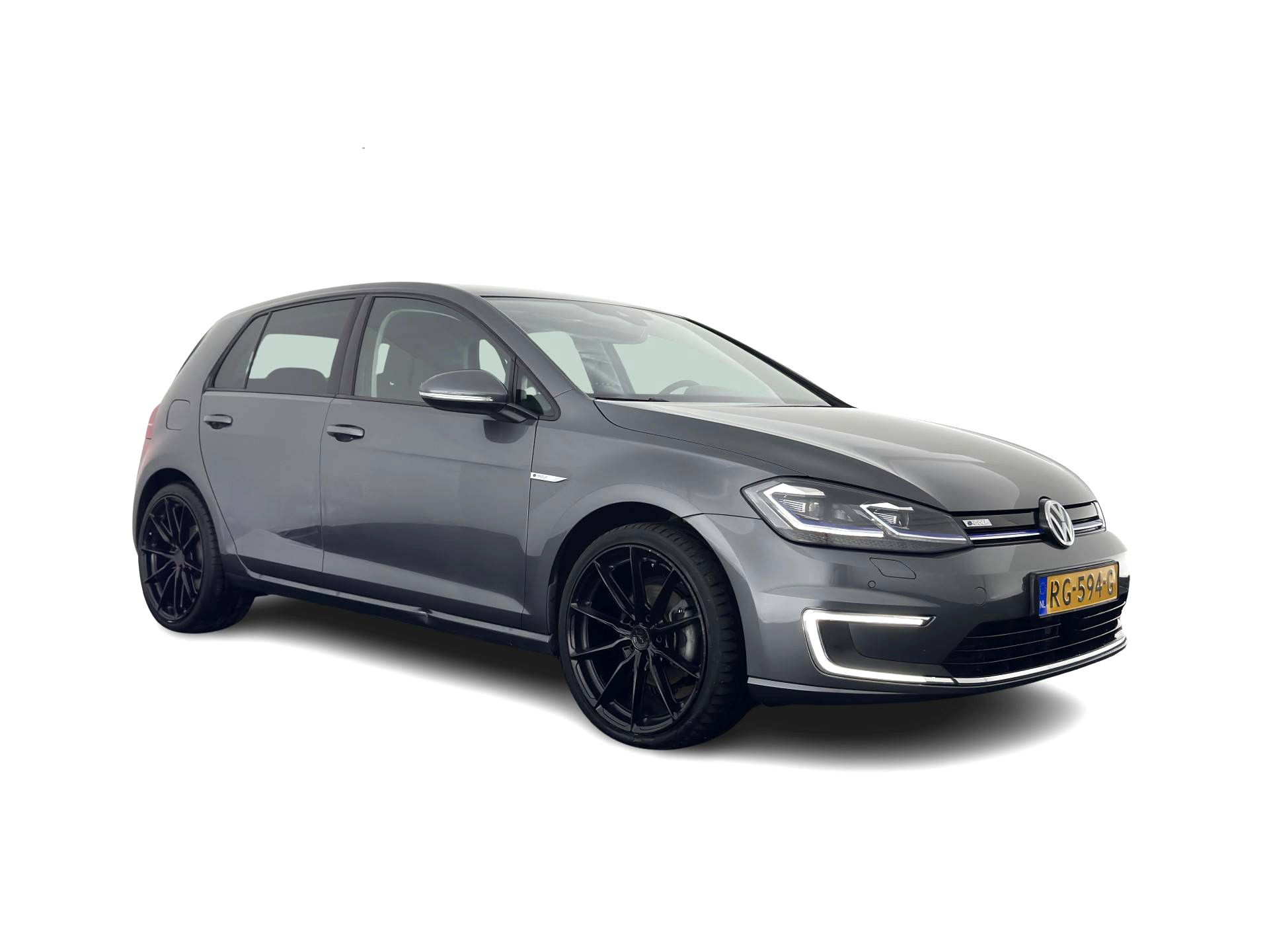 Volkswagen E-Golf {SOH-100%) Aut.* LUXURY-LEATHER | FULL-LED | NAVI-FULLMAP | CAMERA | HEATED-SPORTSEATS | ECC | PDC | CARPLAY | CRUISE | PRIVACY-GLASS | DIGI-COCKPIT | AMBIENT-LIGHT | CCS-FASTLOADER | 19''ALU*