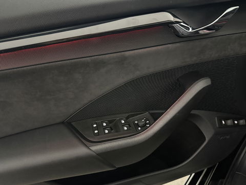 Škoda Octavia Combi VRS iV 1.4 eTsi 245PK | SOH 93% | Pano | HuD | Sfeer | Stoel/Stuur verw. | Virtual | Adap. Cruise | Carplay | Camera | Canton Audio