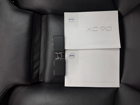 Volvo XC90 2.0 D5 AWD Inscription ( 7-Pers ) Aut. *PANO | LUXURY-LEATHER | FULL-LED | MEMORY-PACK | LANE-ASSIST | PDC | ECC | KEYLESS | DAB | NAVI-FULLMAP | ADAPTIVE-CRUISE | HEATED-SPORTSEATS | DIGI-COCKPIT | 19''ALU*