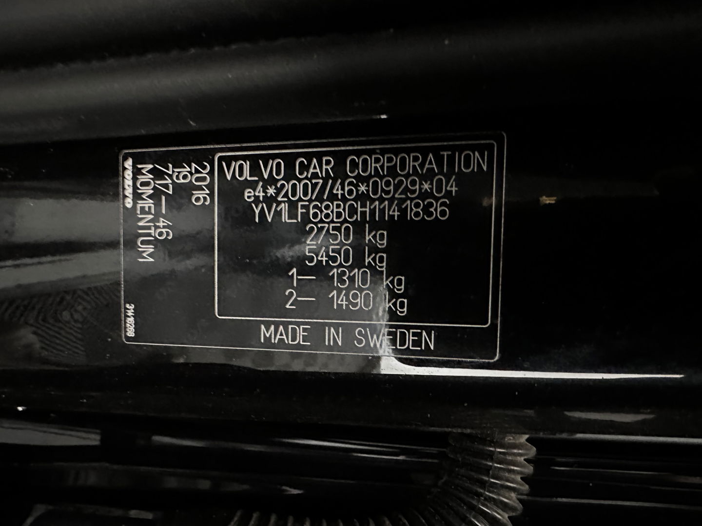 Volvo XC90 2.0 D5 AWD Inscription ( 7-Pers ) Aut. *PANO | LUXURY-LEATHER | FULL-LED | MEMORY-PACK | LANE-ASSIST | PDC | ECC | KEYLESS | DAB | NAVI-FULLMAP | ADAPTIVE-CRUISE | HEATED-SPORTSEATS | DIGI-COCKPIT | 19''ALU*