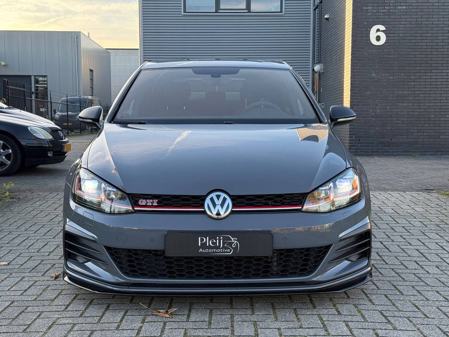 Volkswagen Golf 2.0 TSI GTI TCR|AKRA|290 pk|19"