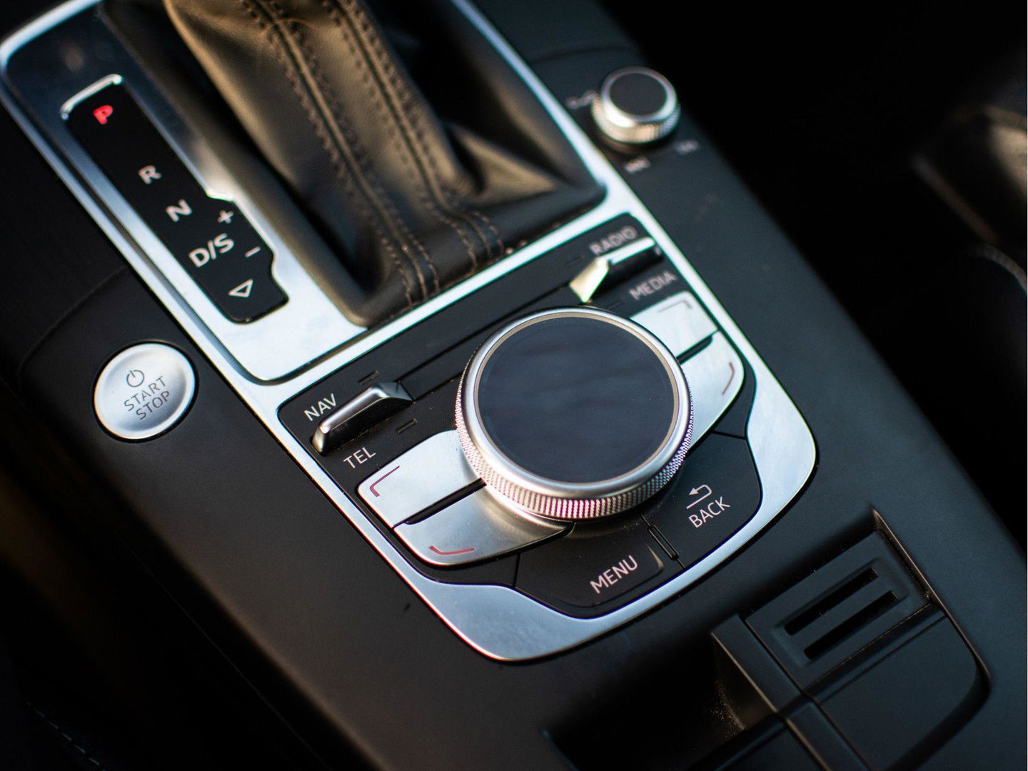 Audi A3 Sportback 1.4 e-tron PHEV Ambition Pro Line plus | Leder | LED | SOH 87%