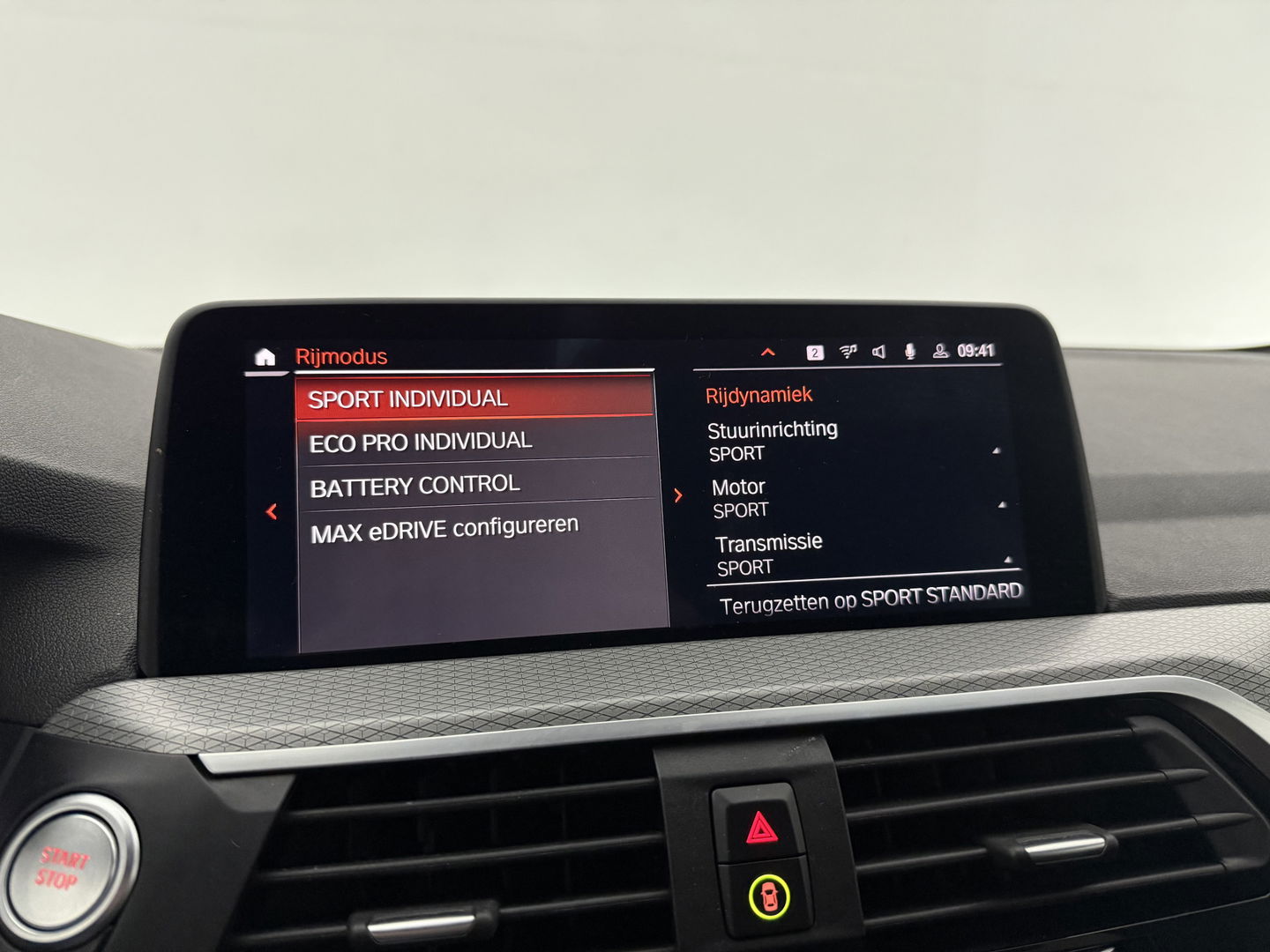 BMW X3 xDrive30e Executive M-Sport | SOH 94% | 293PK | H/K | Sfeer | Memory | Virtual | Stoel/Stuur verw. | Camera | Trekh. | Carplay | Keyless | Cruise