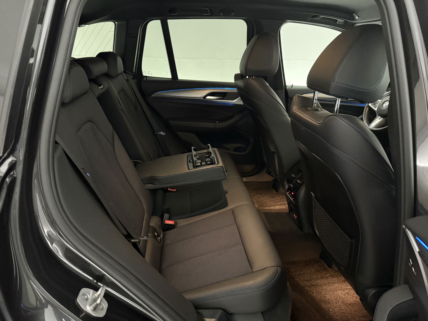 BMW X3 xDrive30e Executive M-Sport | SOH 94% | 293PK | H/K | Sfeer | Memory | Virtual | Stoel/Stuur verw. | Camera | Trekh. | Carplay | Keyless | Cruise