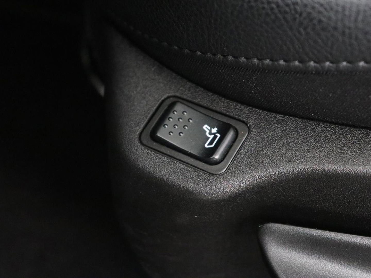 Jeep Compass 4xe 240 Plug-in Hybrid 80th Anniversary | 360 Camera | Adaptive cruise | Full LED | Carplay | Keyless | Navigatie | Park Assist | Climate control